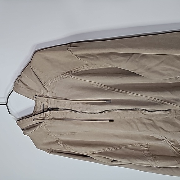 American Eagle Outfitters Tan Hooded Jacket - Picture 2 of 8
